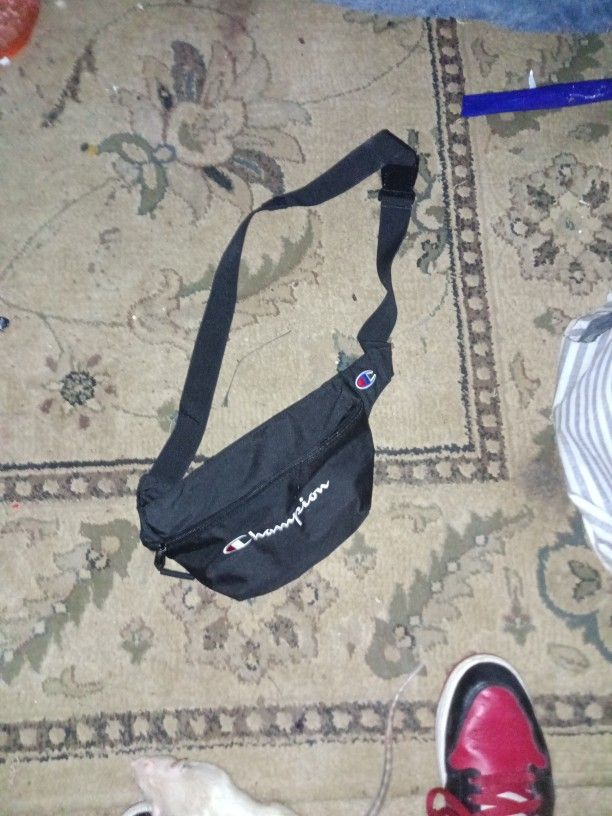 Champion Side Bag