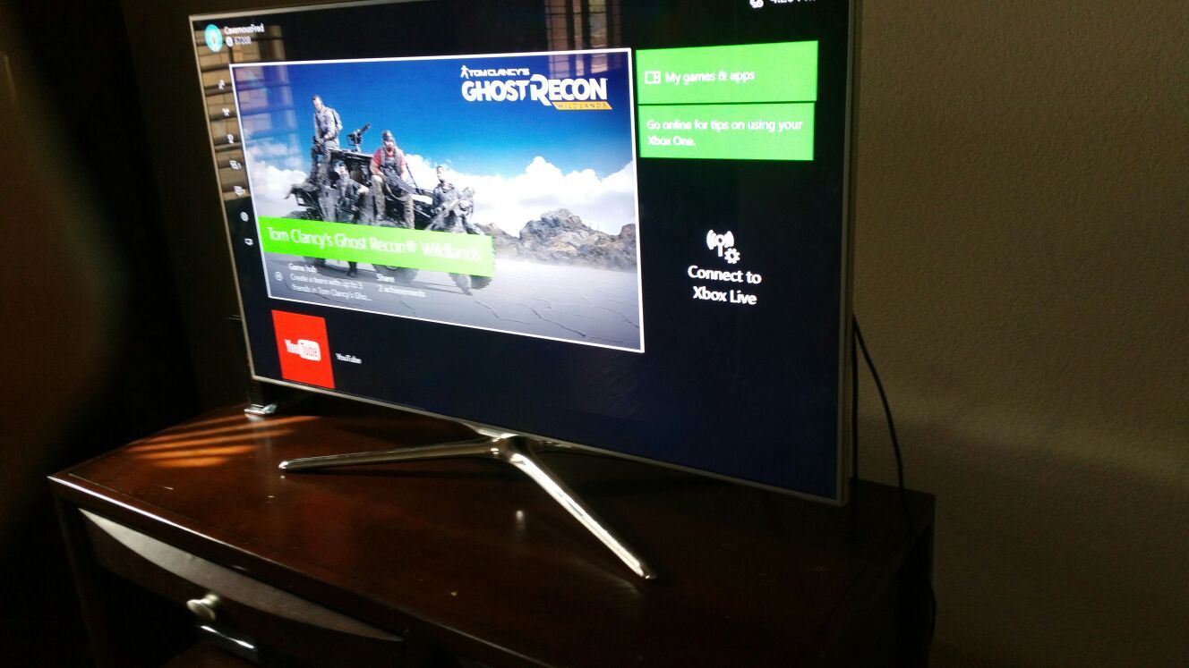 Samsung 46' inch un7100 Smart tv.