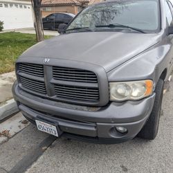 Dodge Ram 1500 Magnum (Hemi)