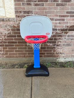 Little Tikes Basketball Goal