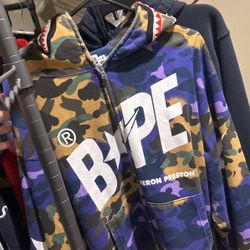 Bape Heron Preston Size XL