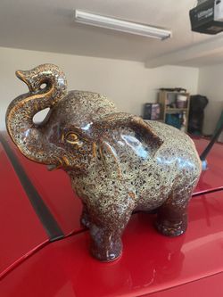 Glass Elephant Statue