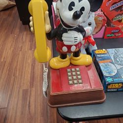 1976 Vintage Mickey Mouse Phone