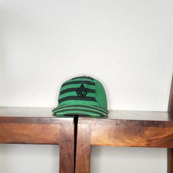 Flexfit Hat Black/ Green Skater Hat