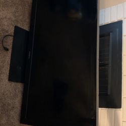 55” Insignia Tv