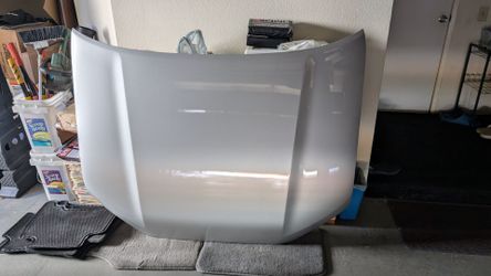 5th generation Toyota 4Runner Hood