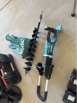 18V X2 (36V) LXT Lithium-Ion Brushless Cordless Earth Auger, with drill bit – Great Condition