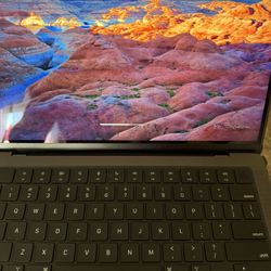 MacBook Pro 14 Inch