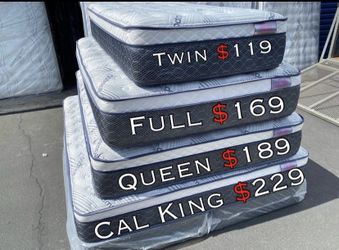 Queen Bamboo Plush Comfort Europillow Top 12inch Mattress!!