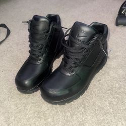black nike ACG boots