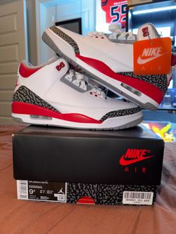 Air Jordan 3 Retro 2022 Fire Red, Size 9.5M  DS