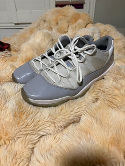 Used Jordan 11 Low Gray