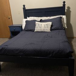 Land of Nod Heirloom Quality Queen-size Bedroom set 