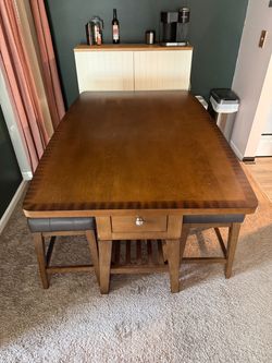 Counter Height Dining Table with Stools