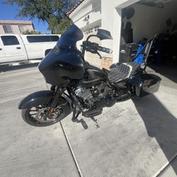 2018 Harley Davidson Street glide special