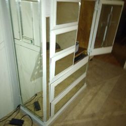 Costom Mirror Armoire