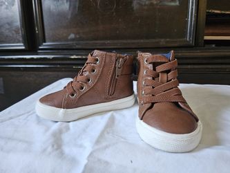 Boys Toddler Brown Cat & Jack Sneaker Boots 5C EUC