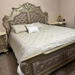 Queen Zise Bed Set 