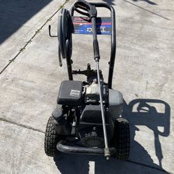 Pressure Washer 2400 PSI