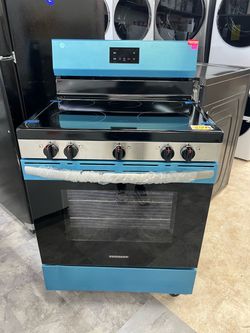 Frigidaire Electric Range with Glass Cooktop