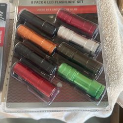 8 Pack 6 LED. FLASHLIGHT SET 