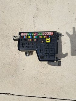 Dodge Ram 2000/2007 OEM Fuse Box
