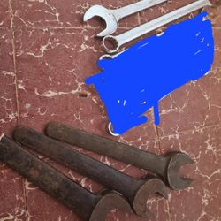 Heavy Duty Wrenches 