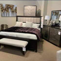 4 Piece Queen Bedroom Set###Only $39 Down Payment with Financing 💥 No Needed Credit Check