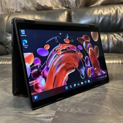 Touchscreen 2 In 1 DELL Latitude 5300 Flip 13.3” inches Core i7 8th gen. 16GB RAM 512GB SSD Full HD 1080p Windows 11 laptop computer 