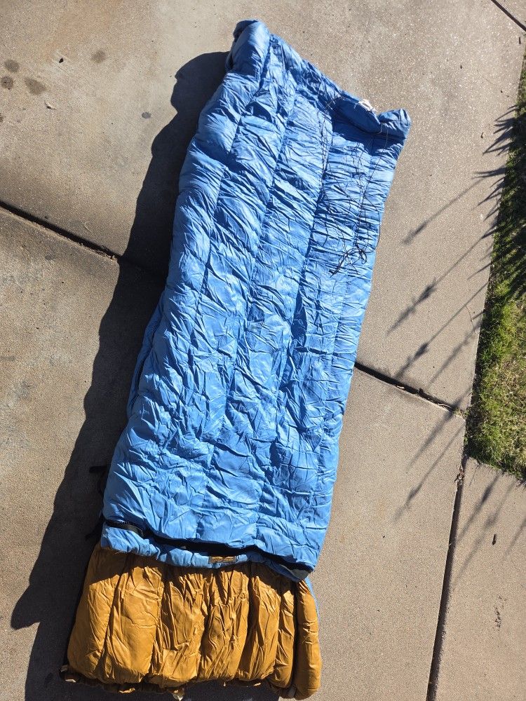Vintage Eddie Bauer Goose Down Expedition Mummy Sleeping Bag 76 x 30 Clean