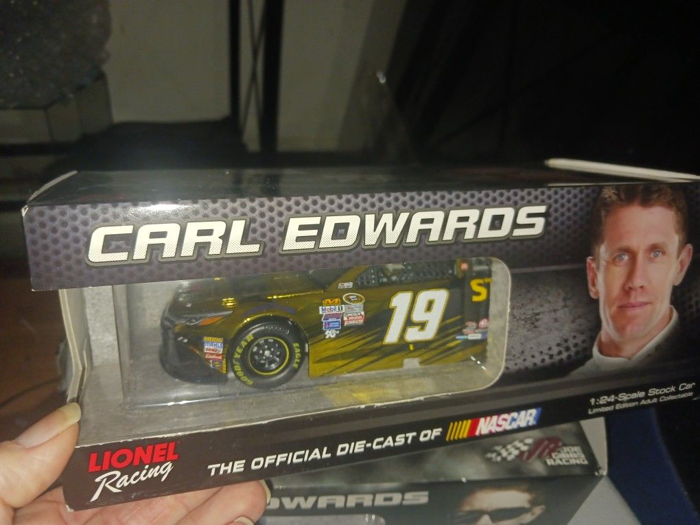 2016 Carl Edward's Diecast 1/24 Stanley Color Chrome 45/72 Made. RARE!!!!
