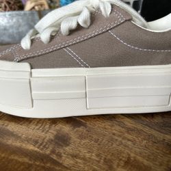 Brand new Converse never worn