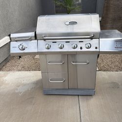 Gas Grill