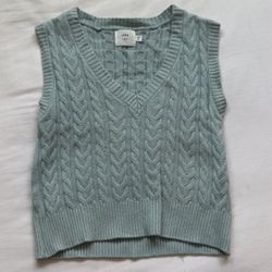Light blue vest