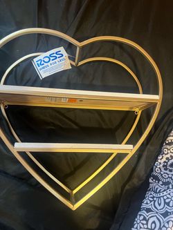 New heart wall shelf