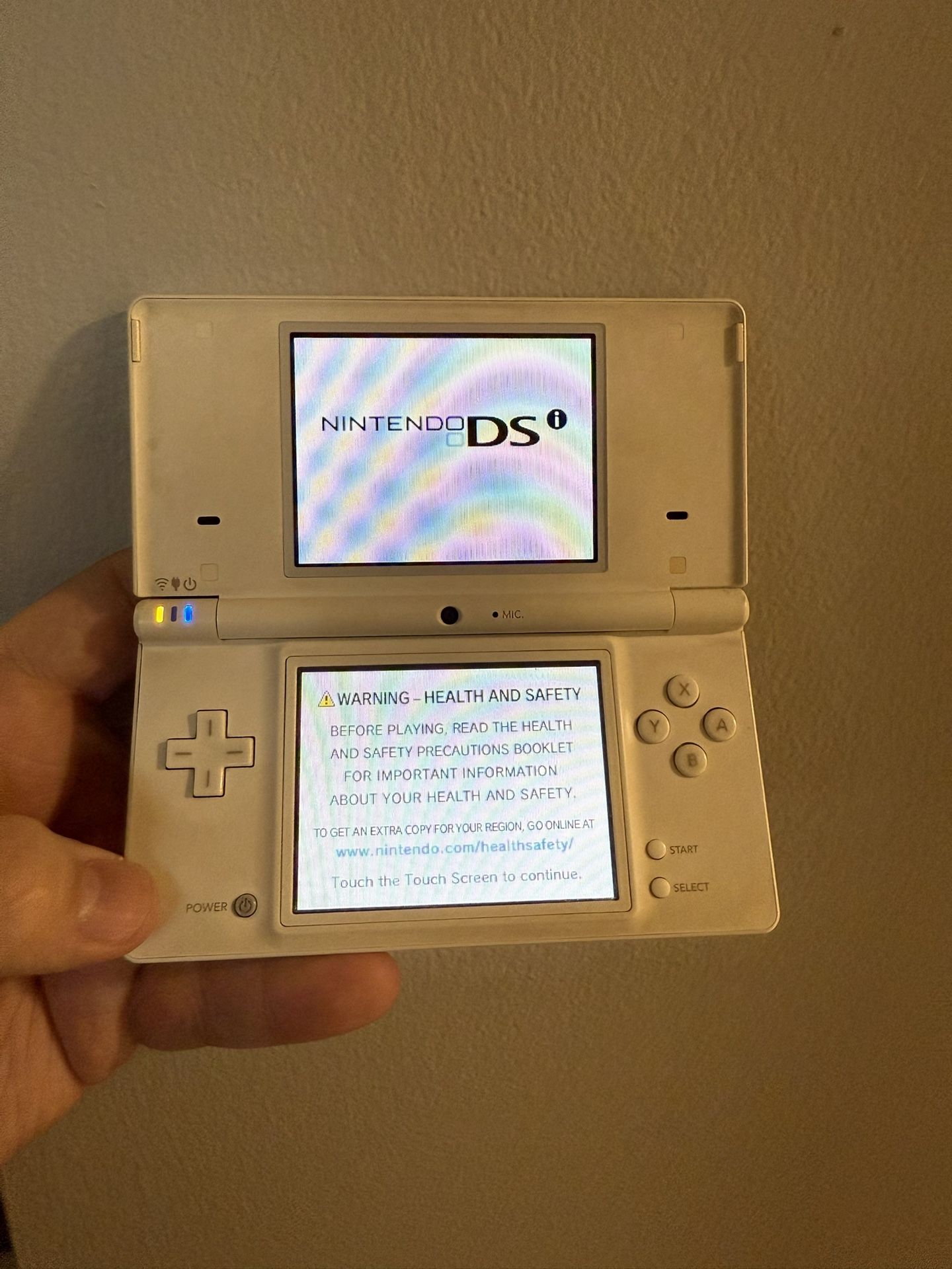 White DSi