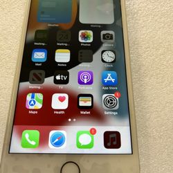 iPhone 7 Plus factory unlock to any carrier 32 GB great condition