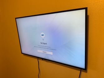 Samsung 43” UHD TV