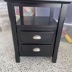 Black Night Stand 