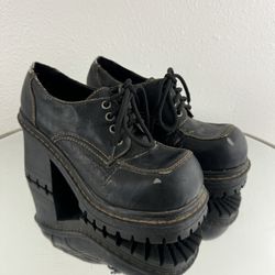 SODA Vintage Y2K Black Faux Leather Chunky Platform Lace Up Heeled Oxford Shoes