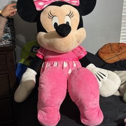 Huge Minine Mouse
