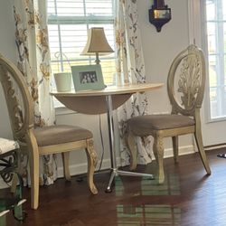 Small Bistro Table With 2 Chairs