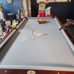 Free pool table
