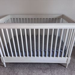 RH Baby & Child crib whit mattress