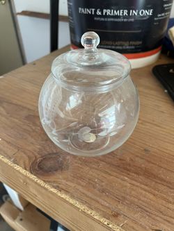 Princess House covered candy Dish