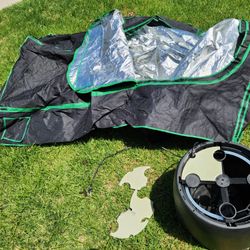 Grow Tent And Hydroponics Tank