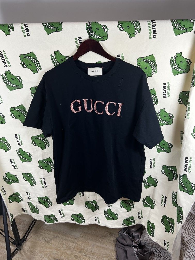 transmission civile Passiv Gucci Balck T-shirt for Sale in Boise, ID - OfferUp