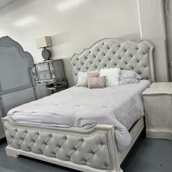 Luxurious Bed Frames With Tufted Headboard 