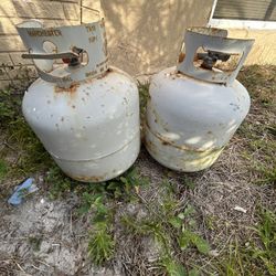 2 Full Propane Tanks 