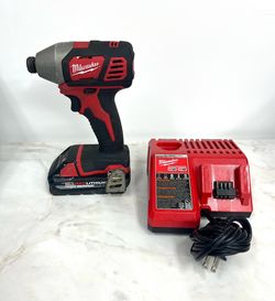 Milwaukee 2656-20 M18 1/4” Hex impact driver — includes charger & M18 CP3.0 Battery — Used